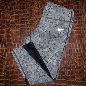 NIKE LEGGINGS
